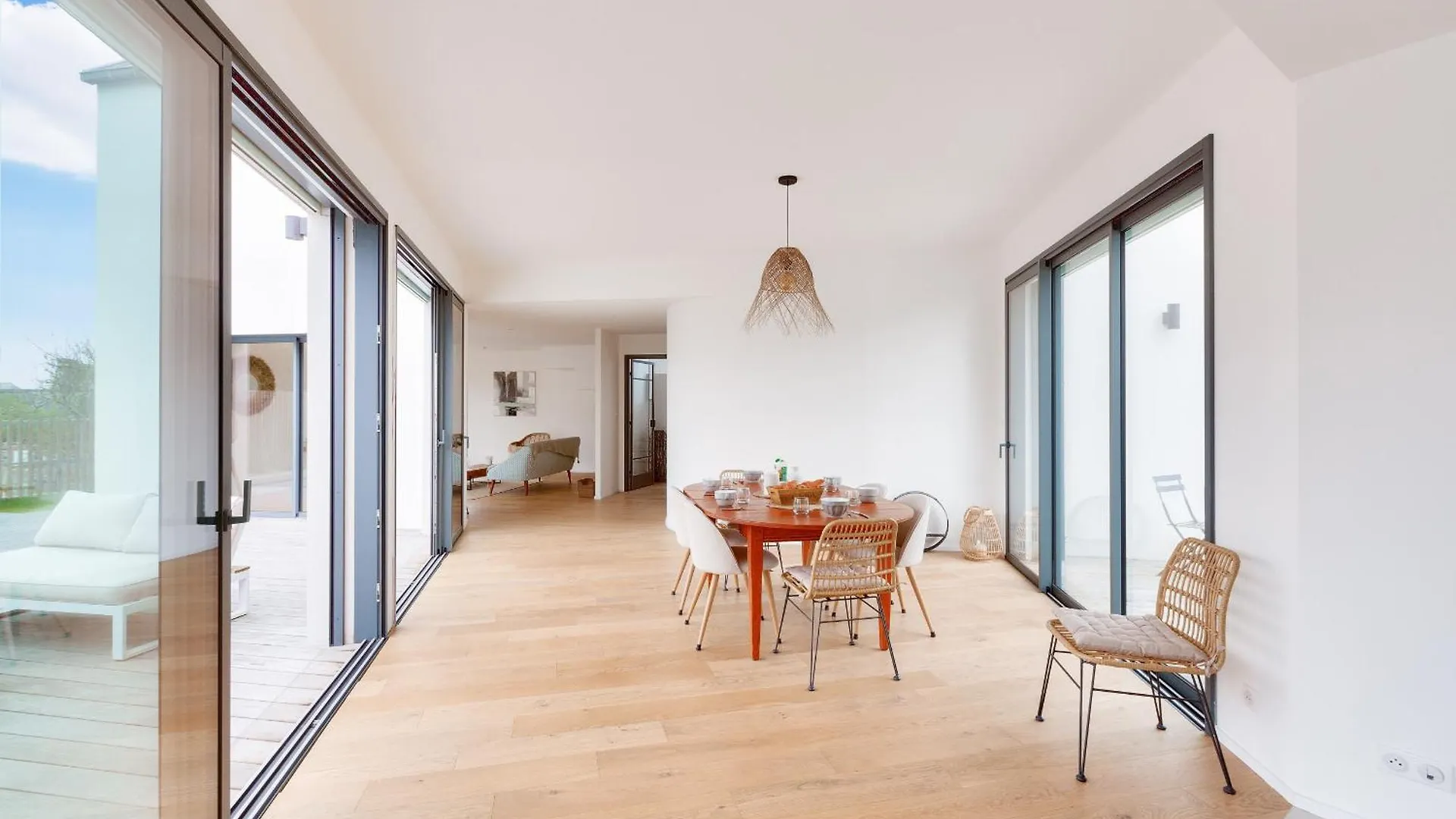 펜션 800M De La Plage, Maison Neuve Pour 10, Piscine 플레뇌프-발-앙드레